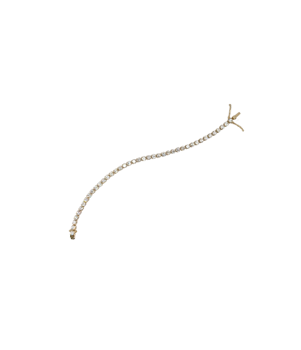 Nearly 7 carat diamond tennis bracelet
