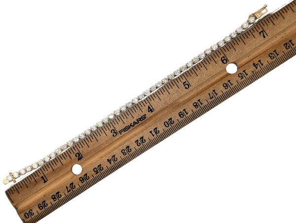 Nearly 7 carat diamond tennis bracelet