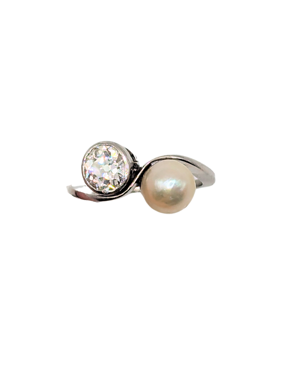 Art Deco "toi et moi" diamond and pearl ring